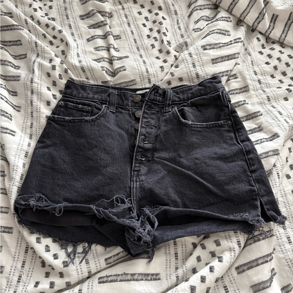 Abercrombie & Fitch Pants - Abercrombie High-Waisted Denim Shorts
